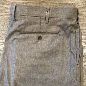 Banana Republic Men’s Dress Pants. Waist size: 38